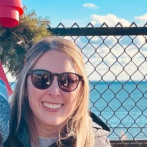 Meet your Posher, Lauren